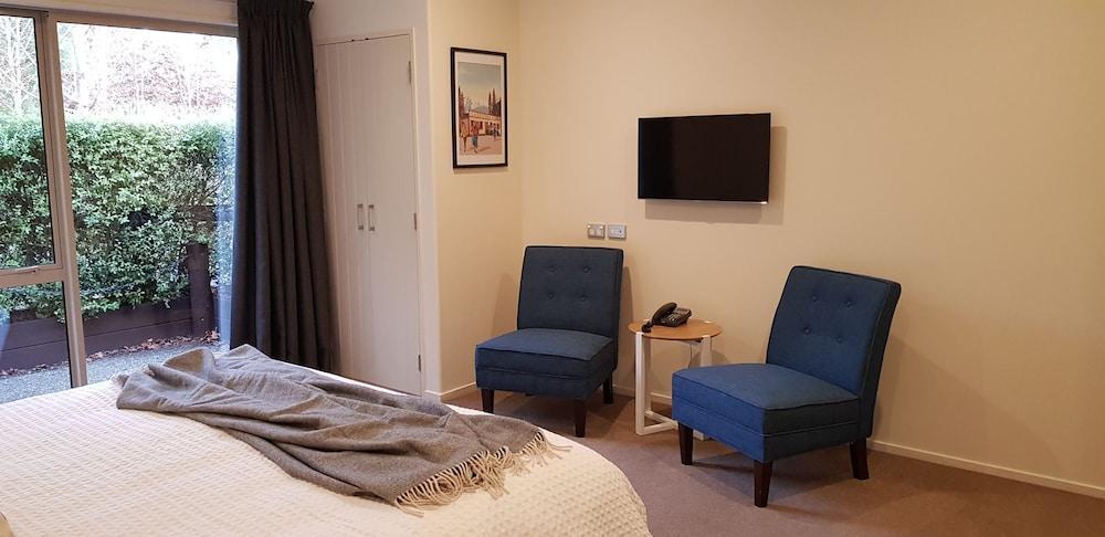 Maple Lodge Luxury Bed & Breakfast Albert Town Dış mekan fotoğraf