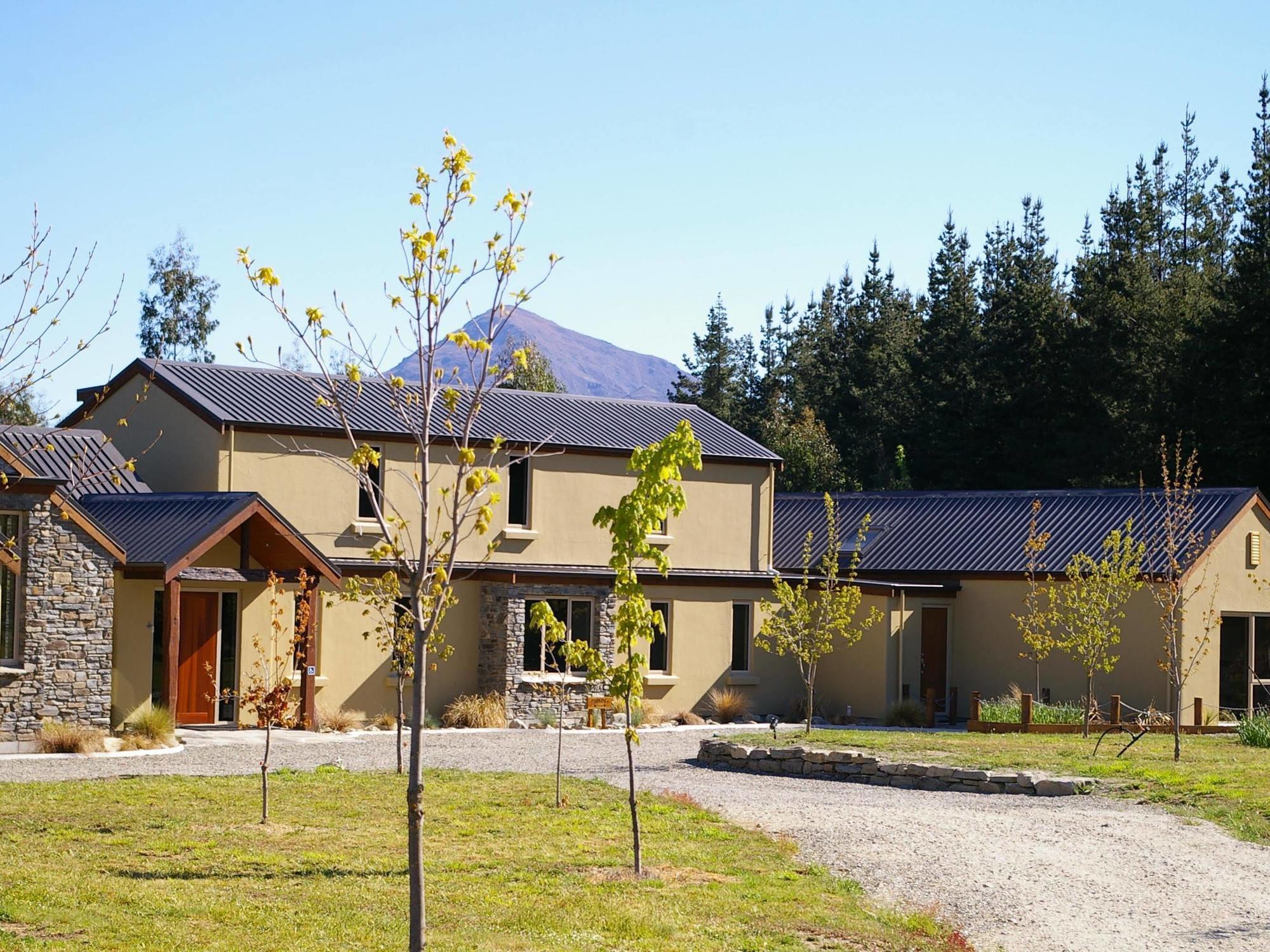 Maple Lodge Luxury Bed & Breakfast Albert Town Dış mekan fotoğraf